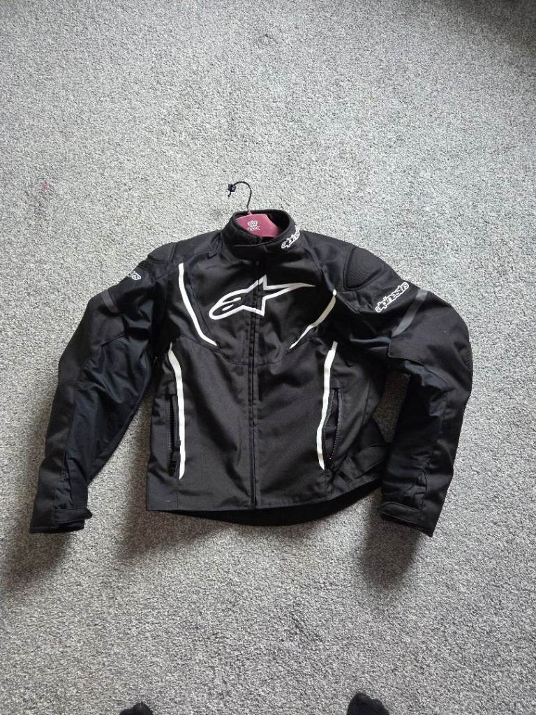 Alpinestar T-Jaws v3 jacket. Like new