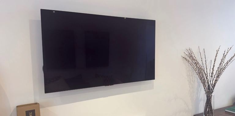 47 inch LG smart TV - for sale
