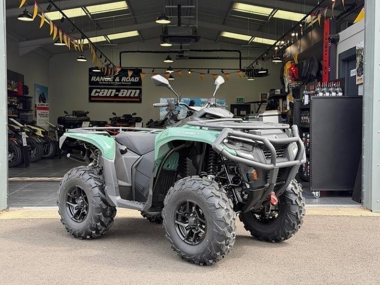 Can-Am Outlander Pro 0.650 XU T HD7 ABS ATV 