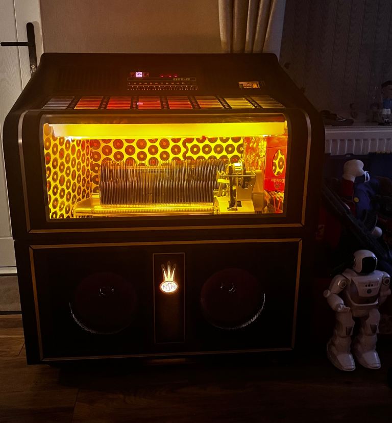 NSM Jukebox - Classic Vinyl Player, Good Condition