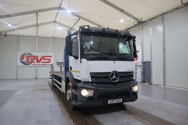 2017 (17 PLATE) Mercedes Benz Antos 2536 6x2 Euro 6 Flatbed