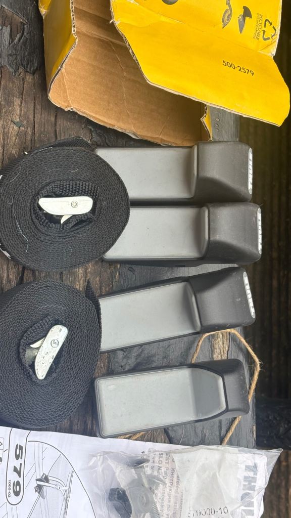 Thule new unused kayak canoe carrier 