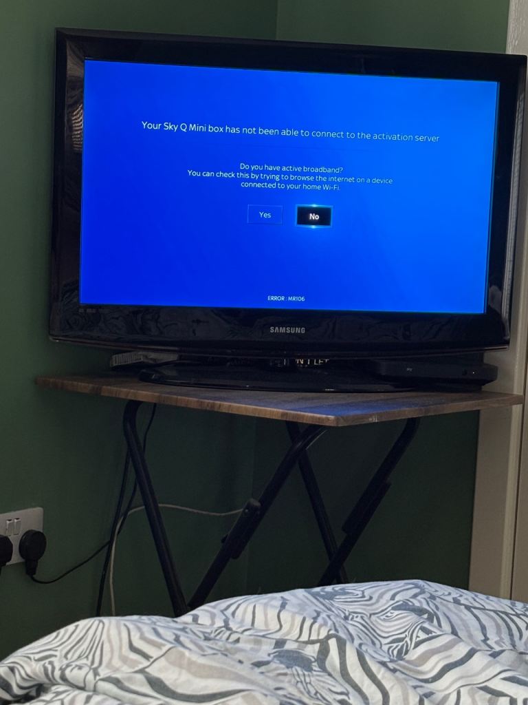 Samsung Flat Screen TV with Stand – Good Condition