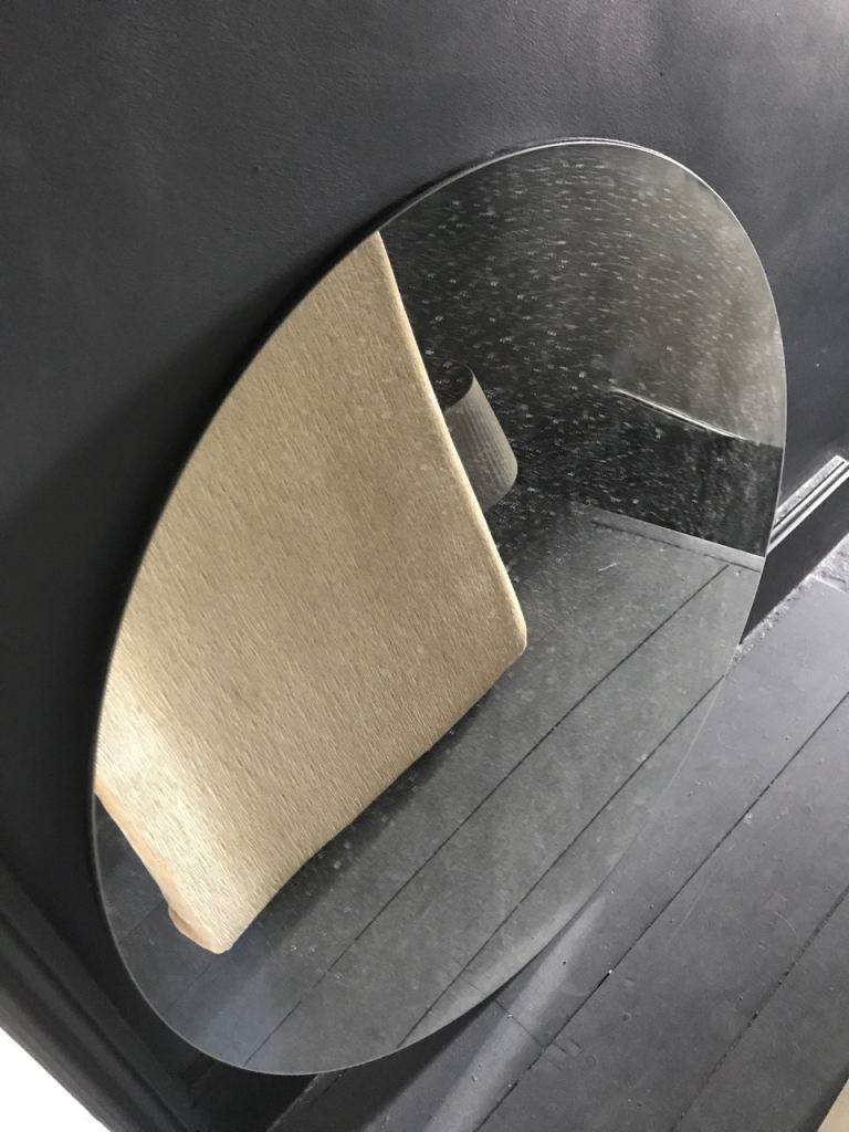 Large round Wall Mirror - 100cm
