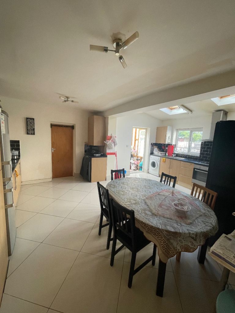 east London double room to rent