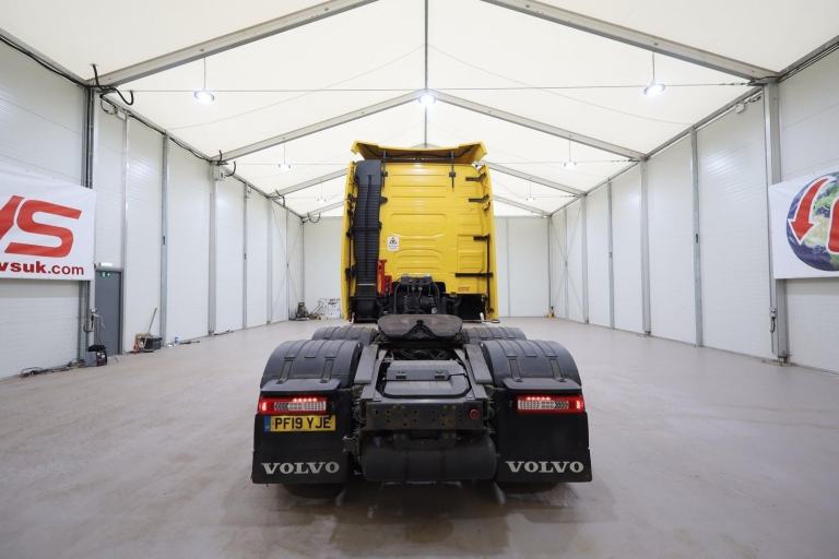 2019 (19 PLATE) Volvo FH460 6x2 Euro 6 Tractor Units