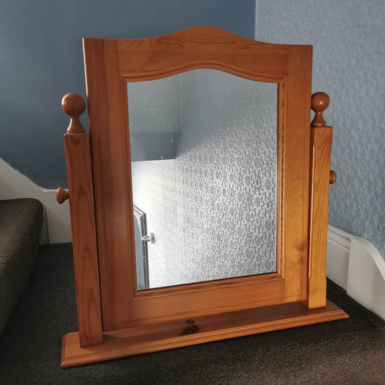 Large Pine Dressing Table Swivel Mirror 
