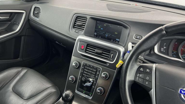 2013 Volvo V60 D2 [115] SE Lux 5dr ESTATE Diesel Manual