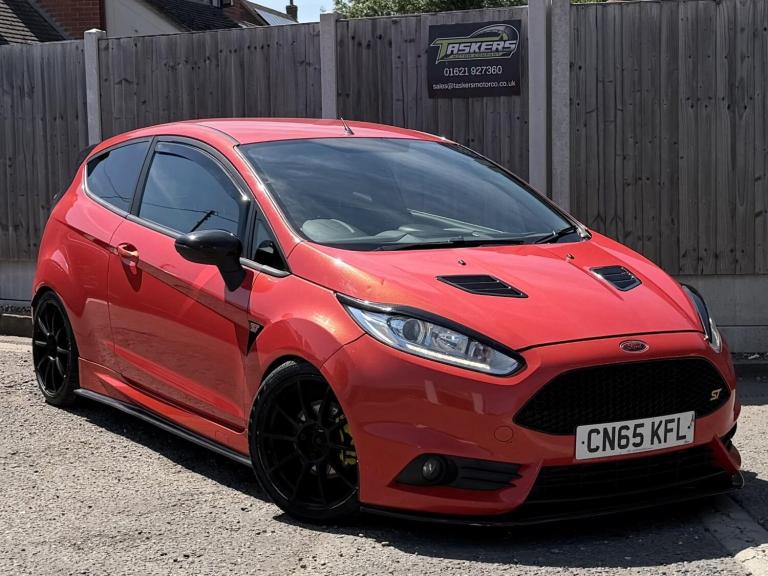 FORD FIESTA 1.6 T EcoBoost ST-2 2015