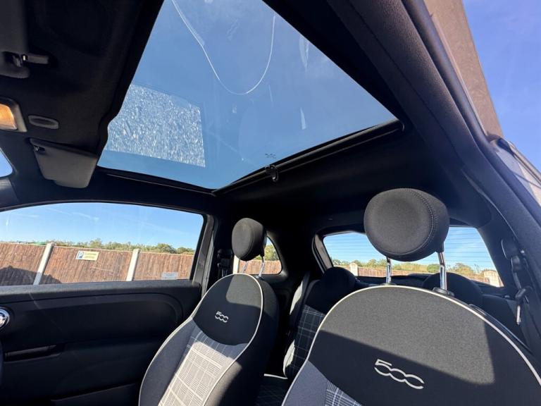 2020 Fiat 500 1.0 MHEV LOUNGE Hatchback Petrol Manual