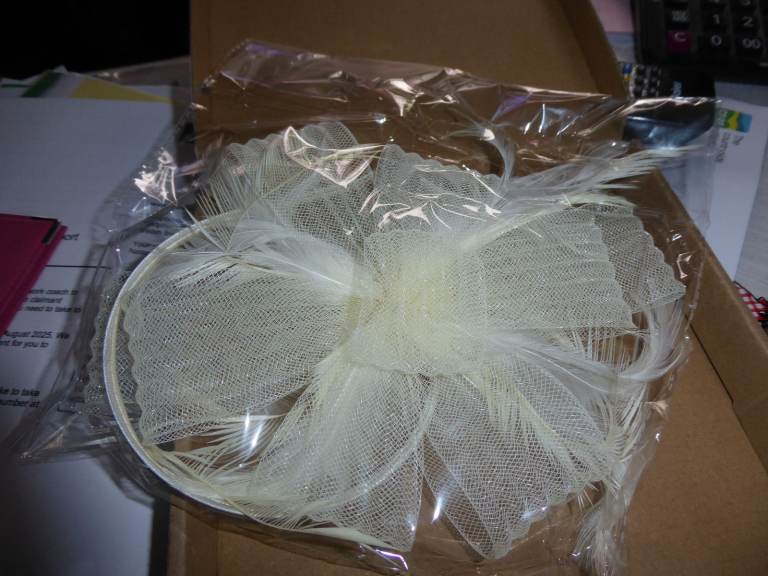 Cream Fascinator
