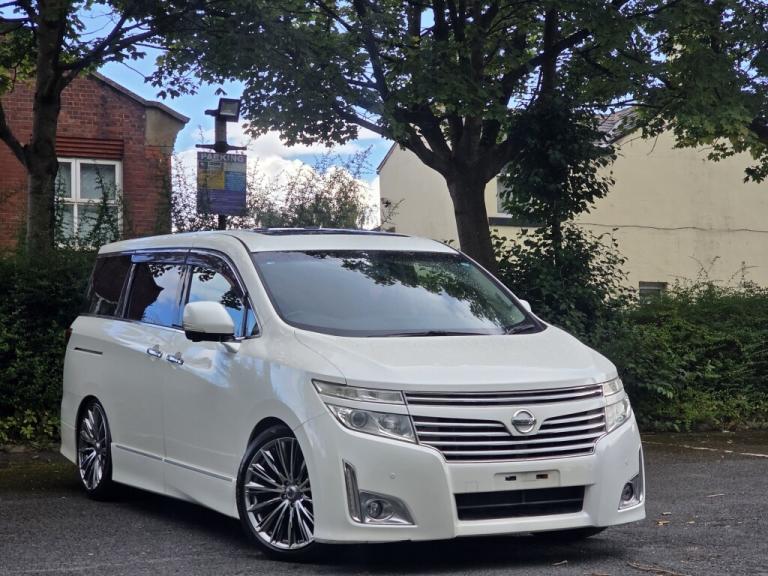 2010 Nissan Elgrand 2.5 2.5 5DR AUTOMATIC MPV Petrol Automatic