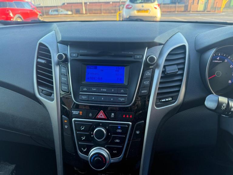 2013 Hyundai i30 1.4 Active 5dr HATCHBACK PETROL Manual