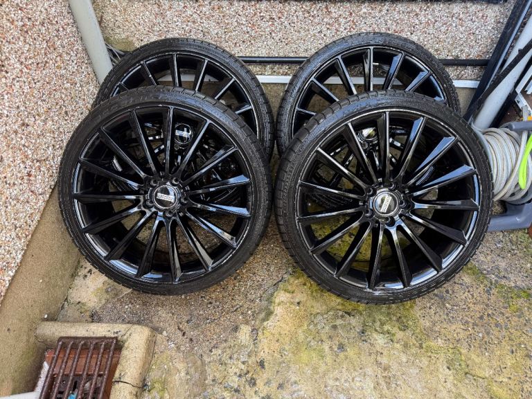 Genuine Fondmetal Aidon 20" Alloys — 5x112