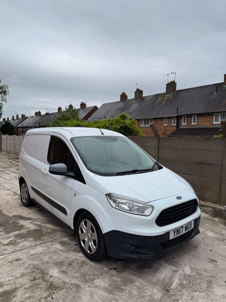 Ford, TRANSIT COURIER, Panel Van, 2017, Manual, 1498 (cc)