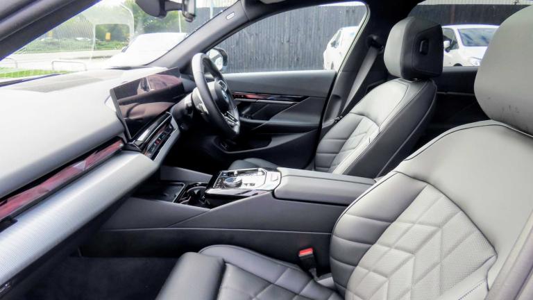 2025 BMW i5 250kW eDrive40 M Sport 84kWh 5dr Auto Estate Electric Automatic