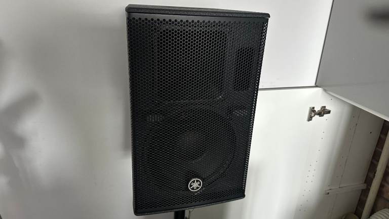 Yamaha DHR10 active speakers x 2 £650.00 for the pair