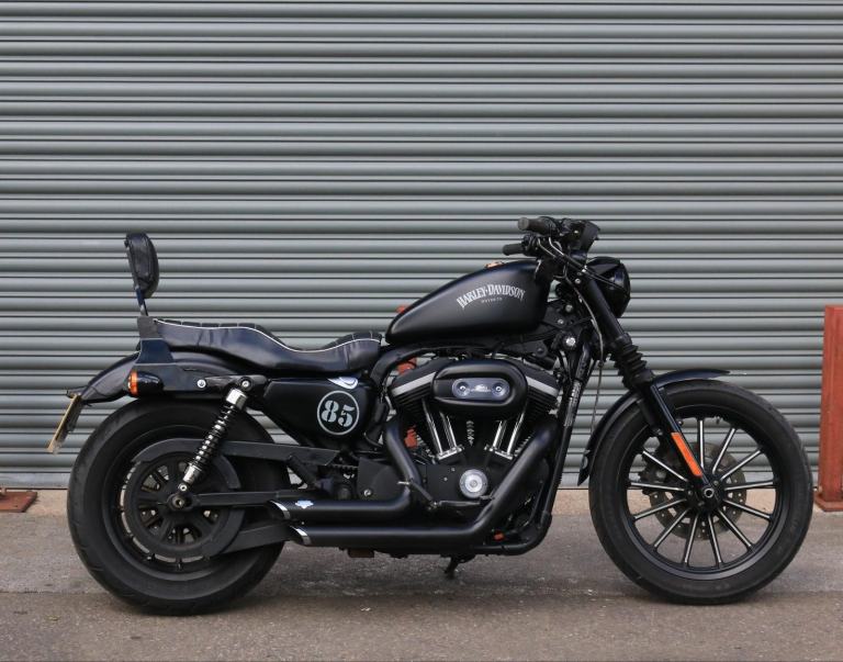 Harley-Davidson SPORTSTER IRON XL883N 2013
