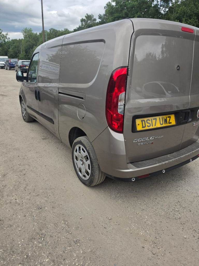 Fiat, DOBLO, Panel Van, 2017, Manual, 1598 (cc)
