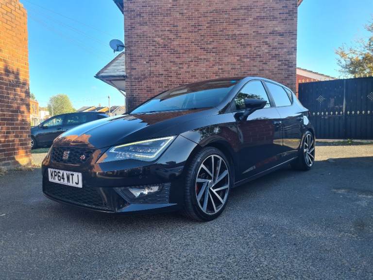 SEAT Leon FR Technology Pack 2.0 TDI 184bhp (same engine as Golf GTD)