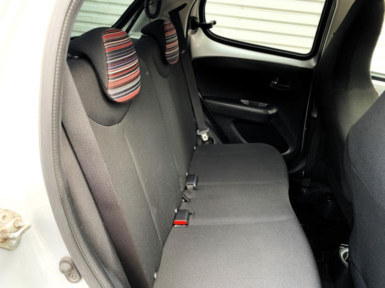 2020 Citroen C1 1.0 VTi 72 FLAIR 5 DOOR AMAZING SPEC GREAT STARTER CAR CHEAP INSURANCE !!! HATCHB...