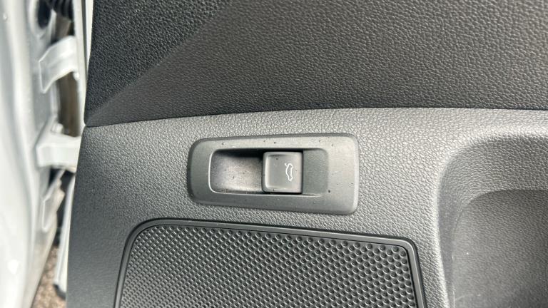 2025 Skoda Karoq 2.0 TSI Sportline 4x4 5dr DSG Petrol Estate Estate Petrol Automatic