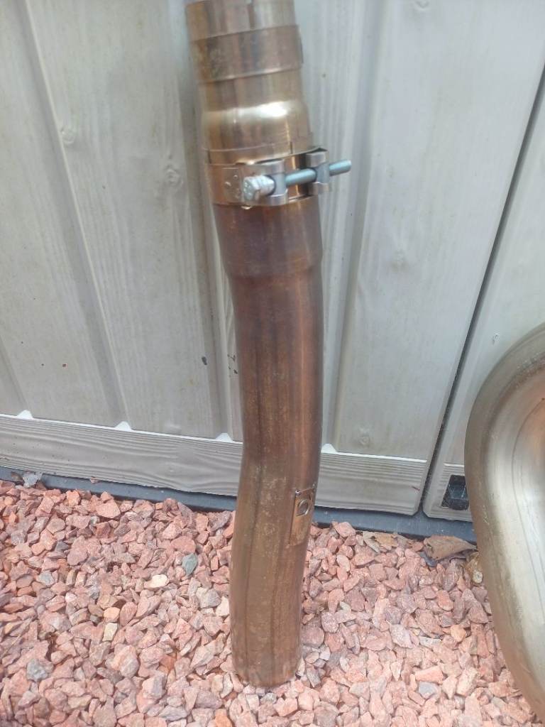 Exhaust back box