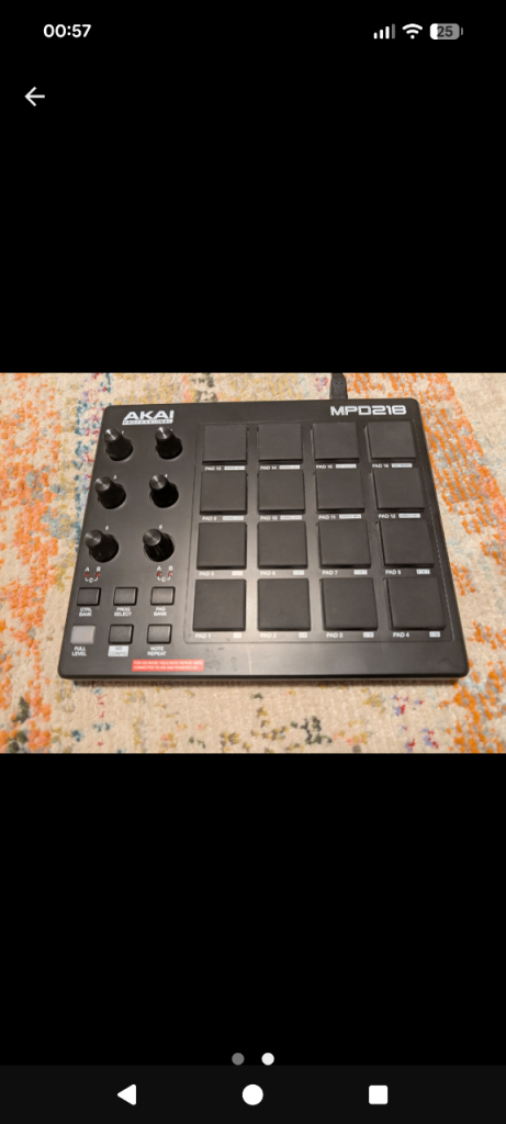 Akai MPD218