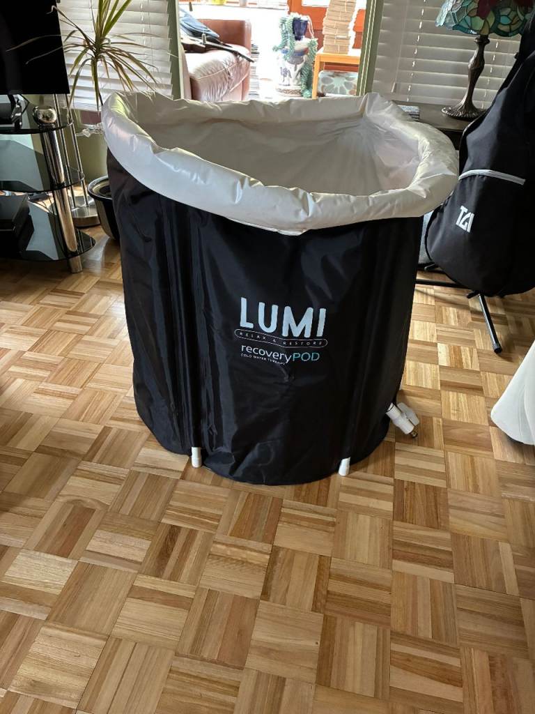 LUMI Recovery Max Cold Pod, A Portable Cold Water Therapy Tub
