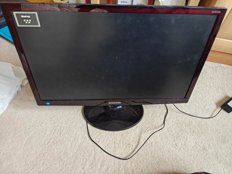 Samsung Monitor S24C300H