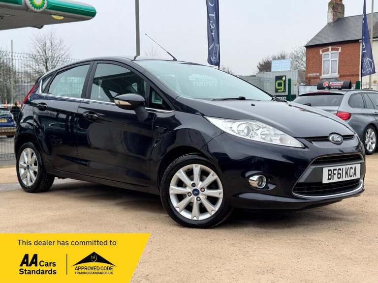 2011 Ford Fiesta 1.25 Zetec Hatchback 5dr Petrol Manual (129 g/km, 81 bhp) HATCHBACK Petrol Manual