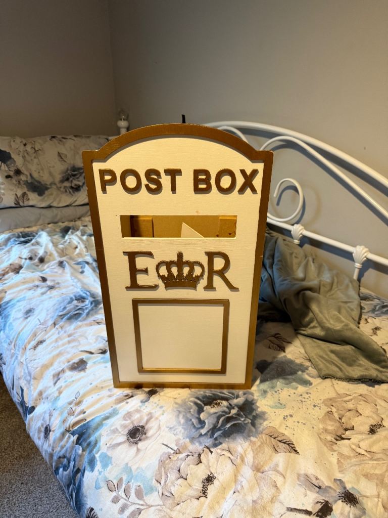 Wooden Post Box for weddings – White and Gold