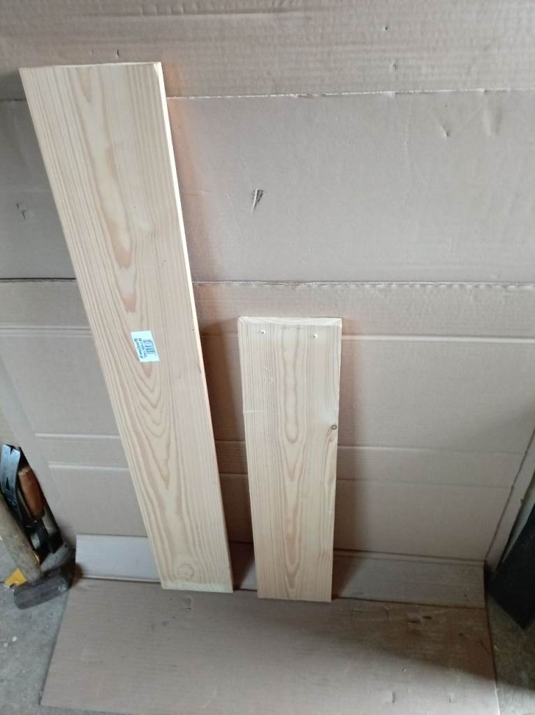 New Pine Wood Planks for DIY Projects