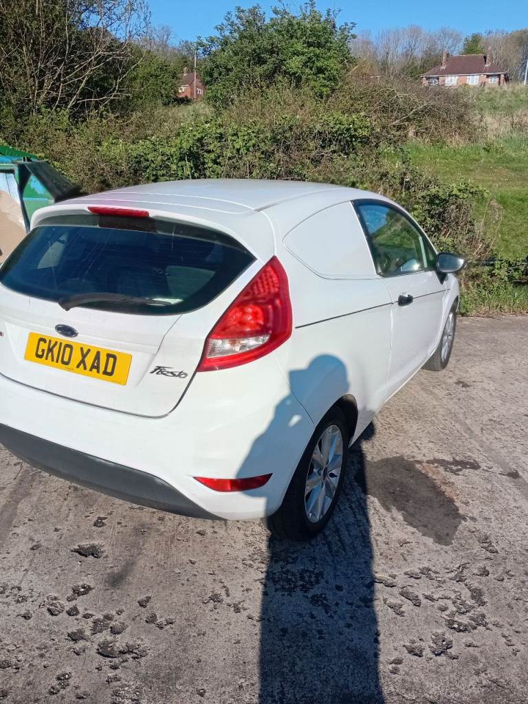 Ford, FIESTA, Car Derived Van, 2010, Manual, 1399 (cc)