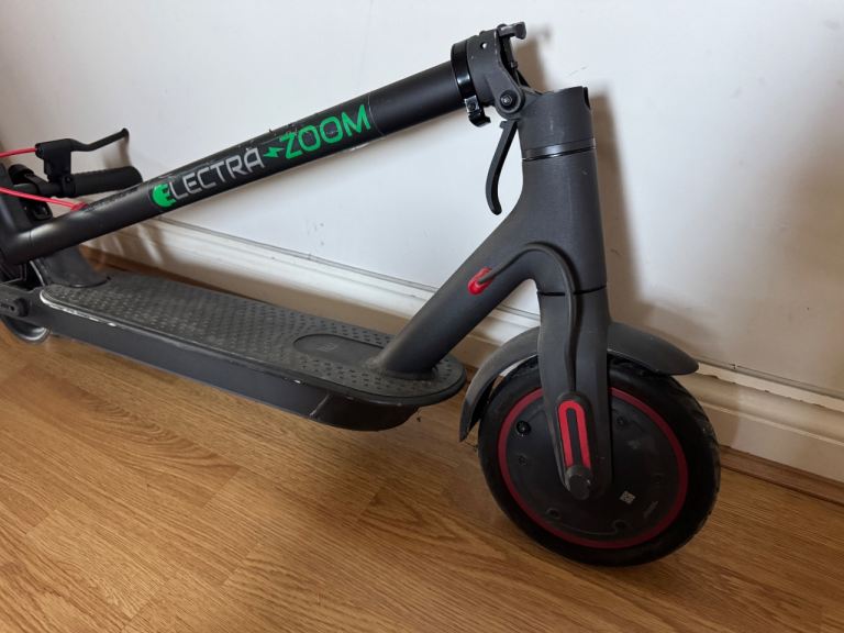 Electric Scooter – Spares or Repair – £20