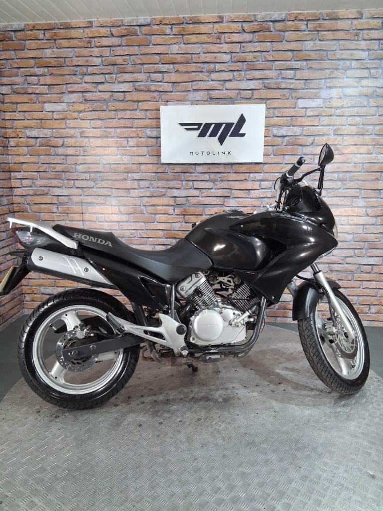 Honda XL 125 Varedero - NATIONWIDE DELIVERY - 12 MONTH MOT 