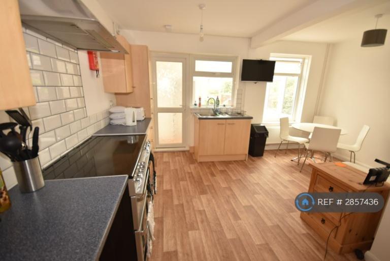 1 bedroom in Leominster Road, Paulsgrove, PO6 (#2857436)