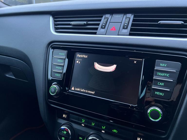 2016 Skoda Octavia 2.0 TSI vRS 5dr HATCHBACK Petrol Manual