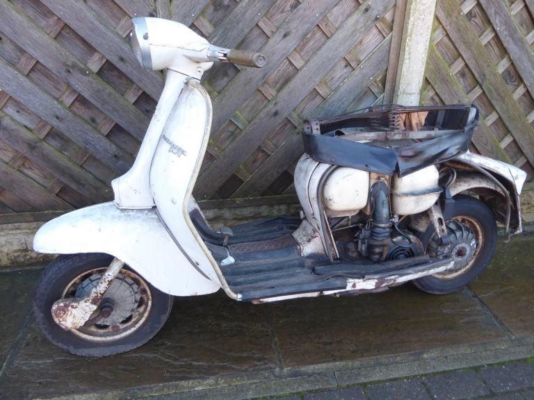 LAMBRETTA LI 150 RESTORATION PROJECT ALL NUMBER PRESENT