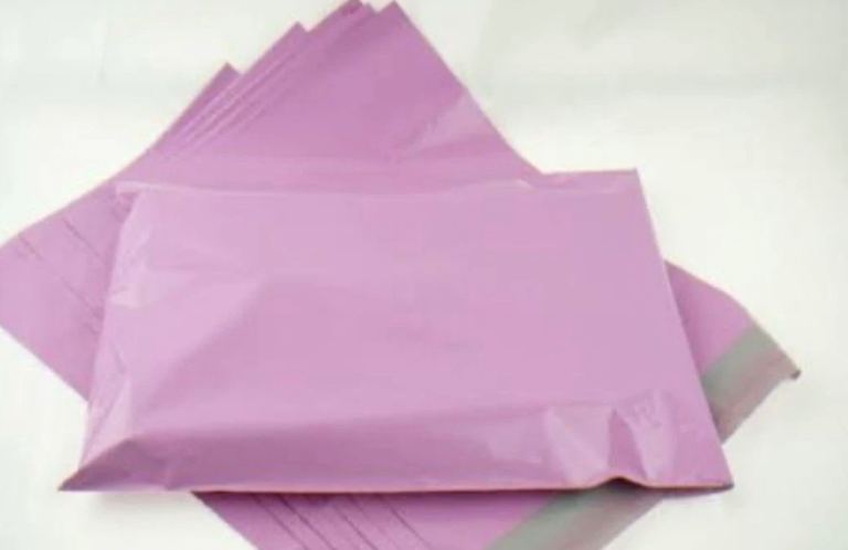 Pink plastic mailing bags x 100