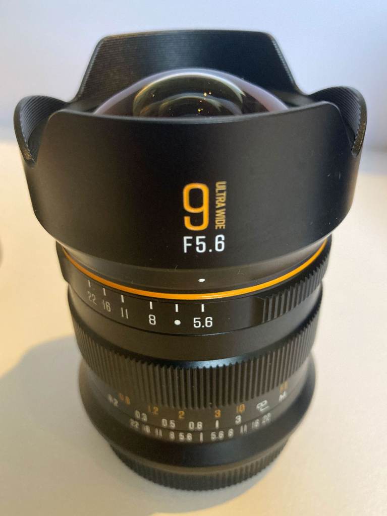 Brightin Star 9mm f5.6 full frame prime lens for L mount in mint condition