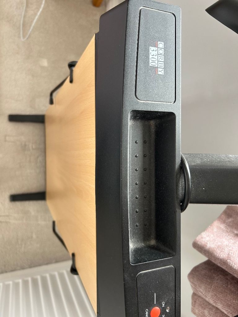 Trouser press