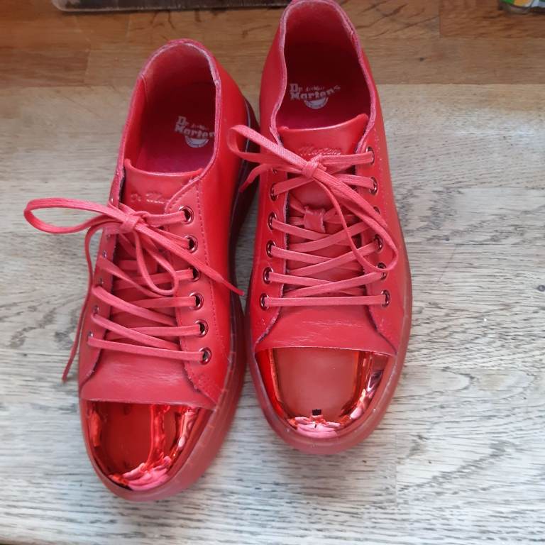 *FURTHER REDUCED* Dr Martens Red Leather Lace-up Shoes, Size 39 (UK6) UNWORN  ⁸
