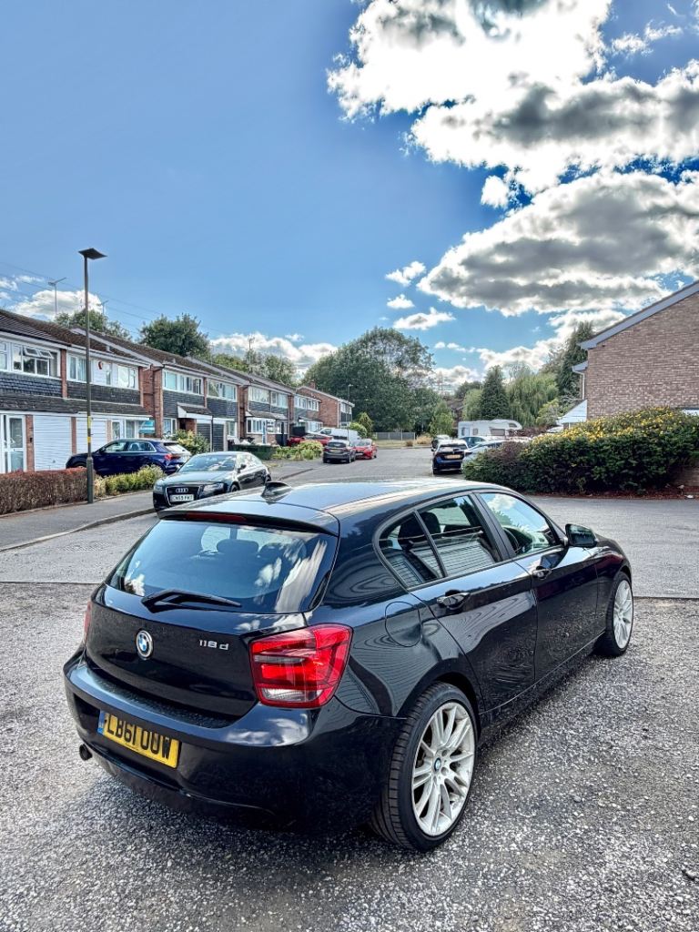 BMW, 1 SERIES, Hatchback, 2012, Manual, 1995 (cc), 5 doors
