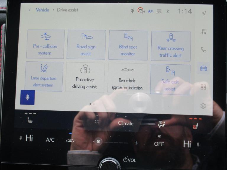 2025 Lexus LBX 1.5 VVT-iE Premium SUV 5dr Petrol Hybrid E-CVT Euro 6 (s/s) (136 ps) HATCHBACK Pet...