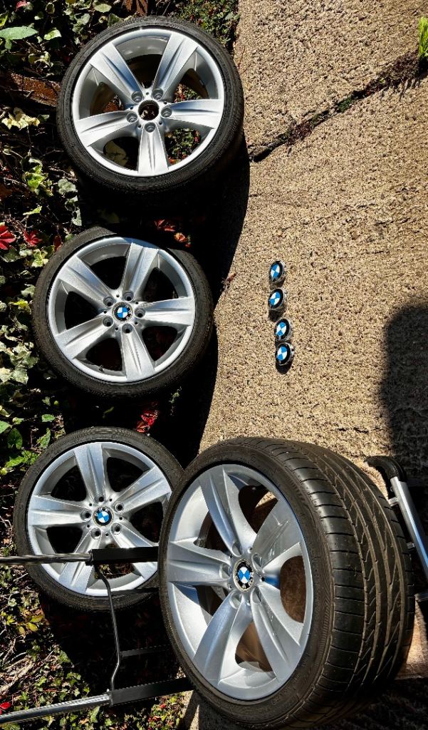 BMW 3/4/5 series genuine 18 “ wheels 