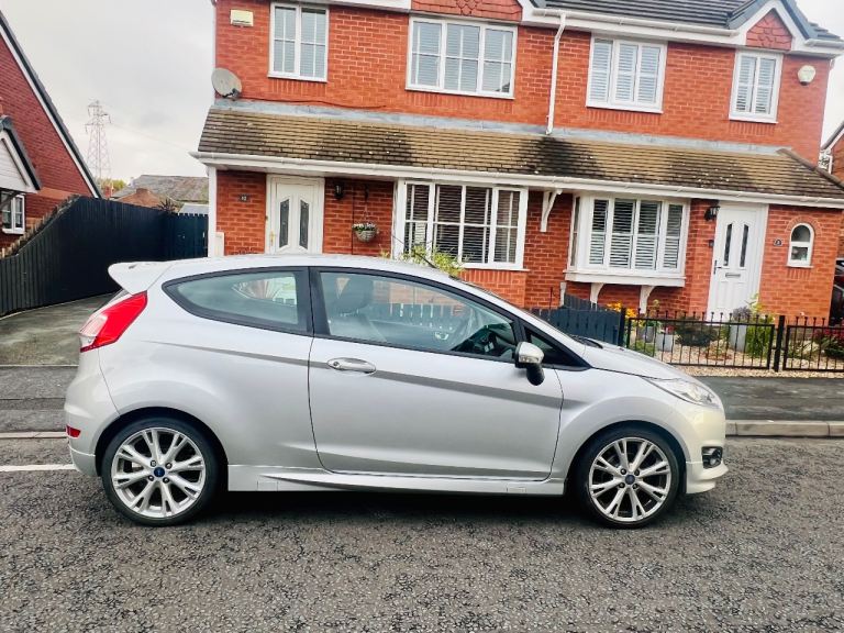 Ford, FIESTA, Hatchback, 2016, Manual, 998 (cc), 3 doors