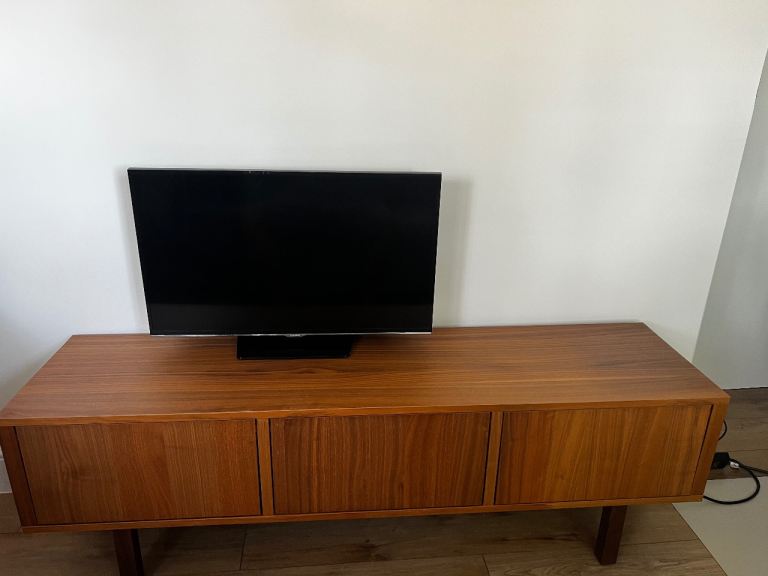 IKEA Stockholm TV bench in excellent condition