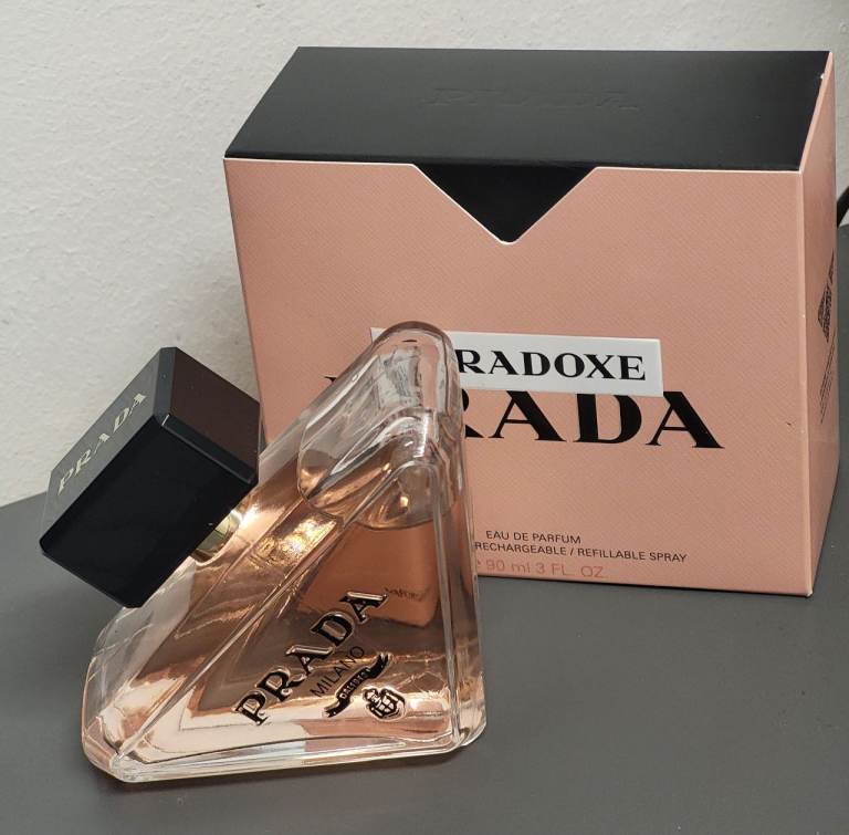 Prada paradoxe edp perfume spray for ladies, 90 ml, in original box 