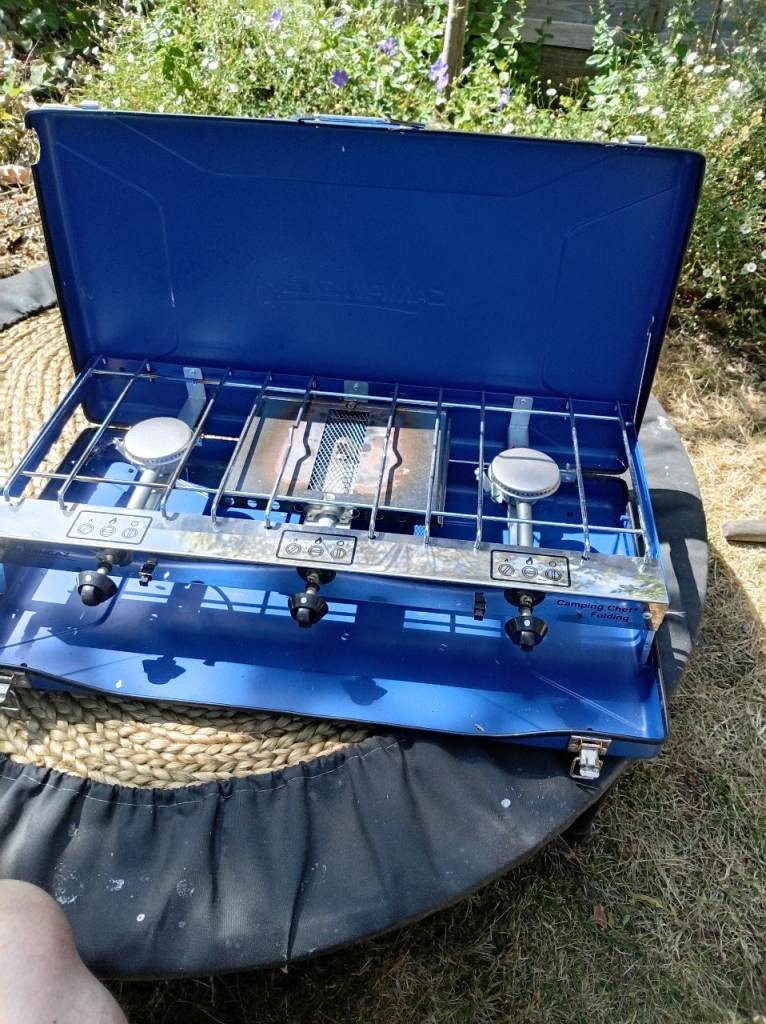 Campingaz camping chef folding Hob Stove & Grill – Blue, Good Condition